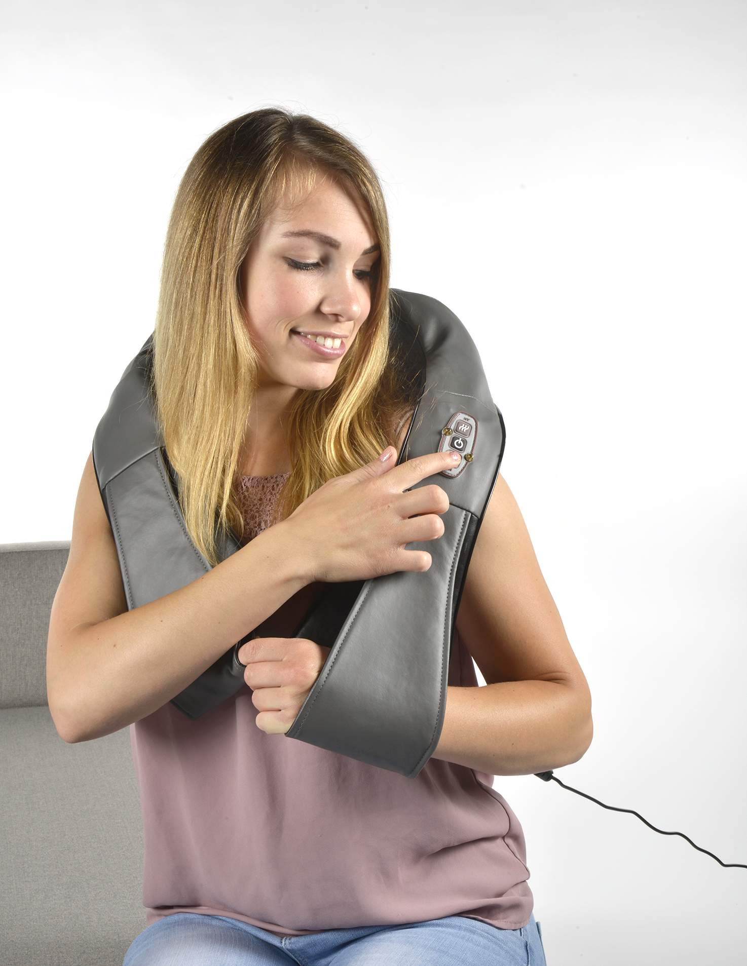 GRUNDIG SHOULDER MASSAGER 230V 30W - Tuincentrum Lopik