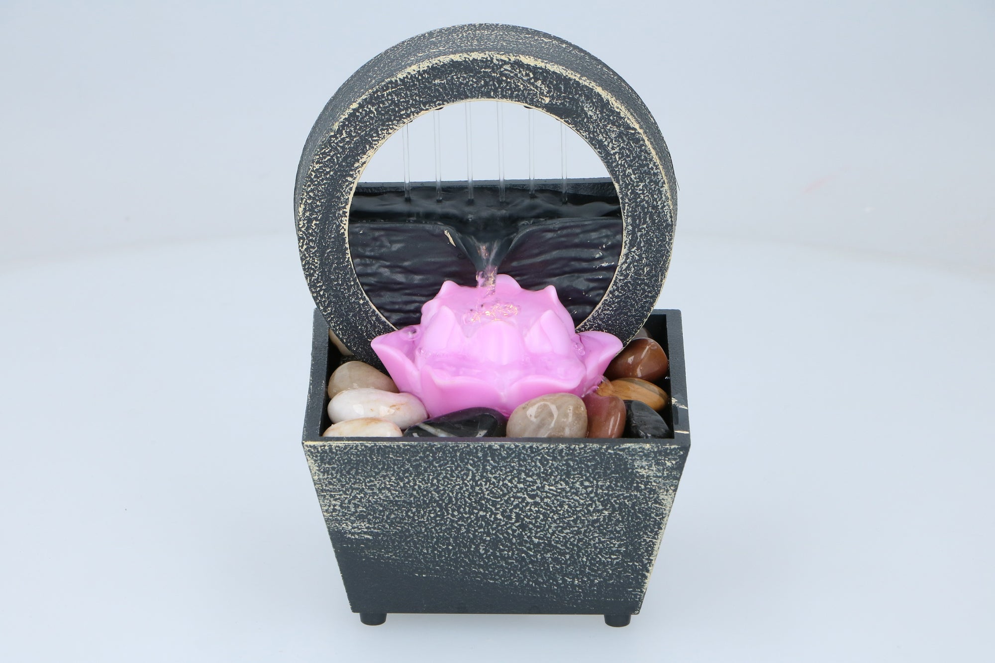 ARTI CASA TAFELFONTEIN LOTUS BATTERIJ - Tuincentrum Lopik