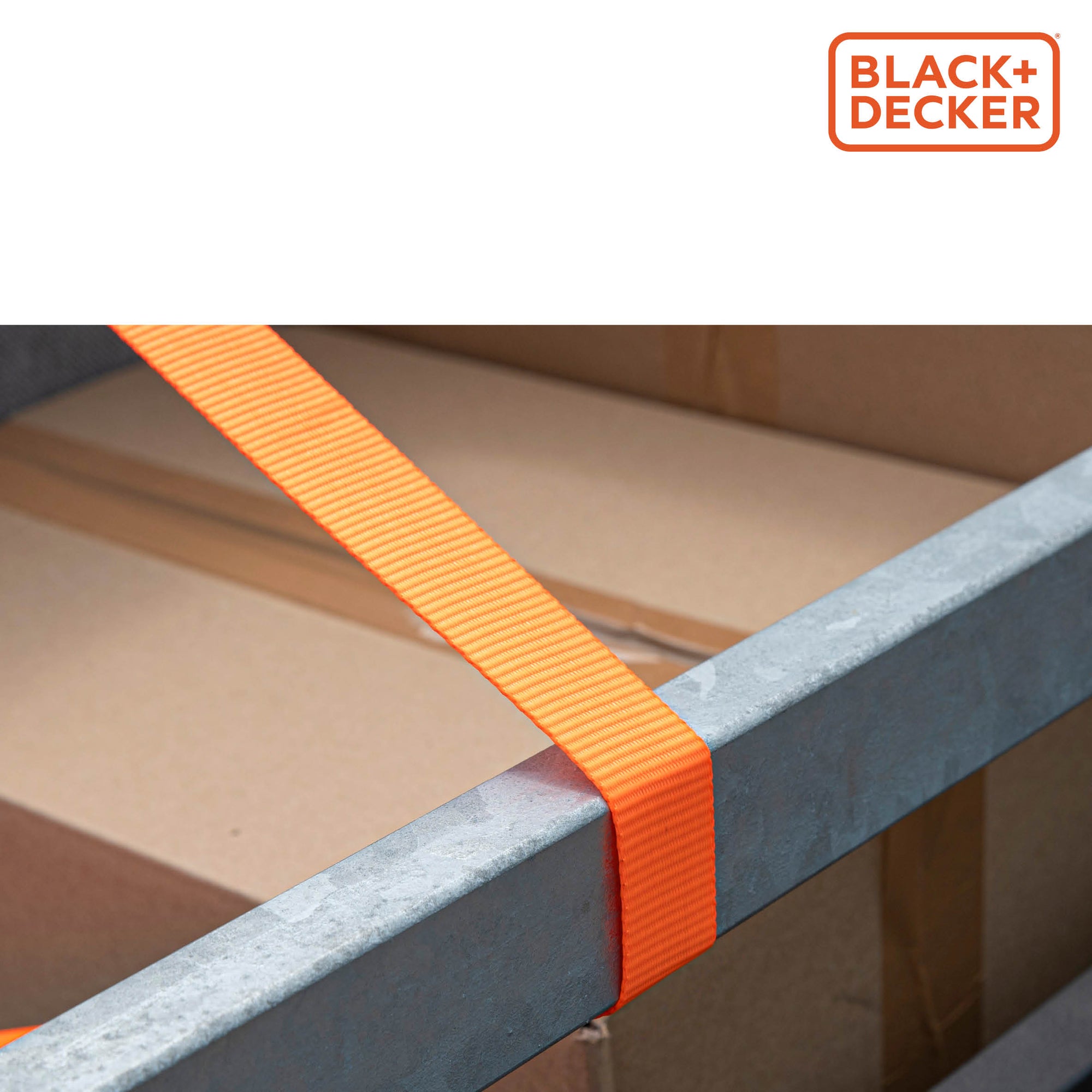 BLACK+DECKER SPANBAND MET RATEL 125KG 5M - Tuincentrum Lopik
