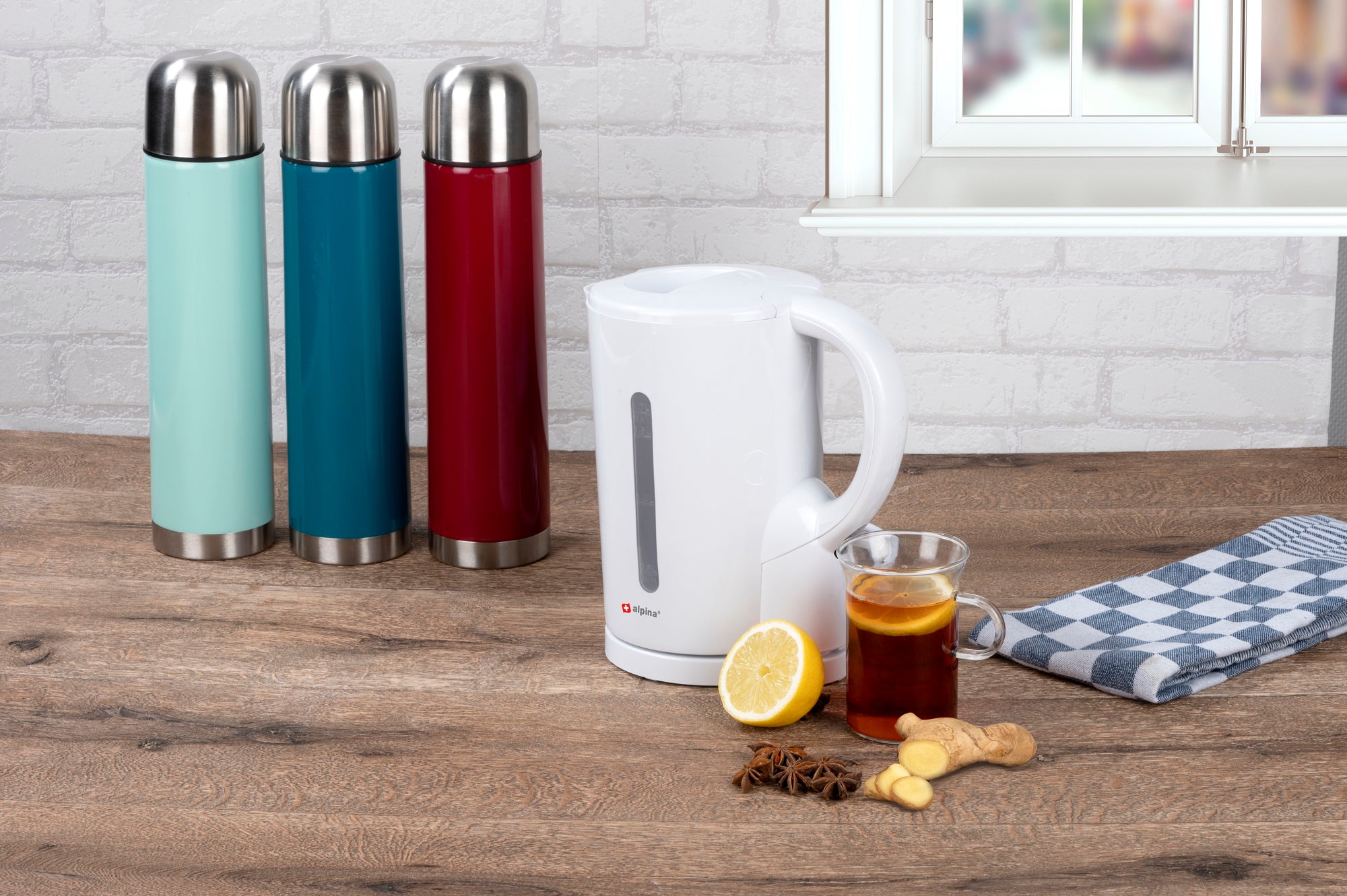 ALPINA WATERKOKER 1,7L WIT - Tuincentrum Lopik
