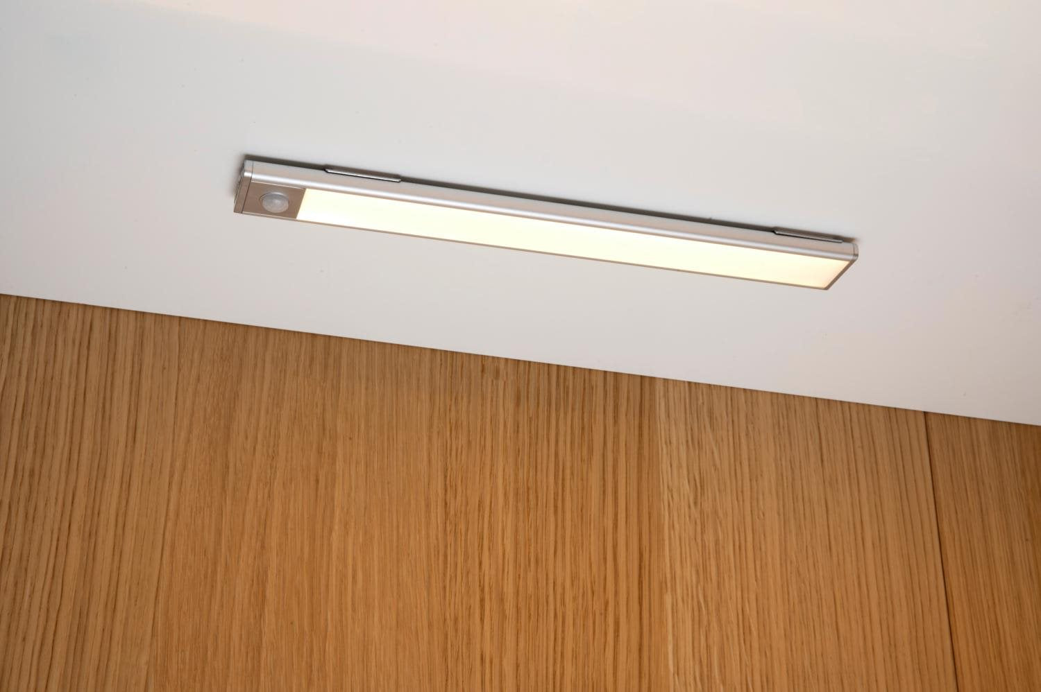 GRUNDIG SENSORLAMP WARM WIT 1.5W PIR OP BATTERIJ - Tuincentrum Lopik