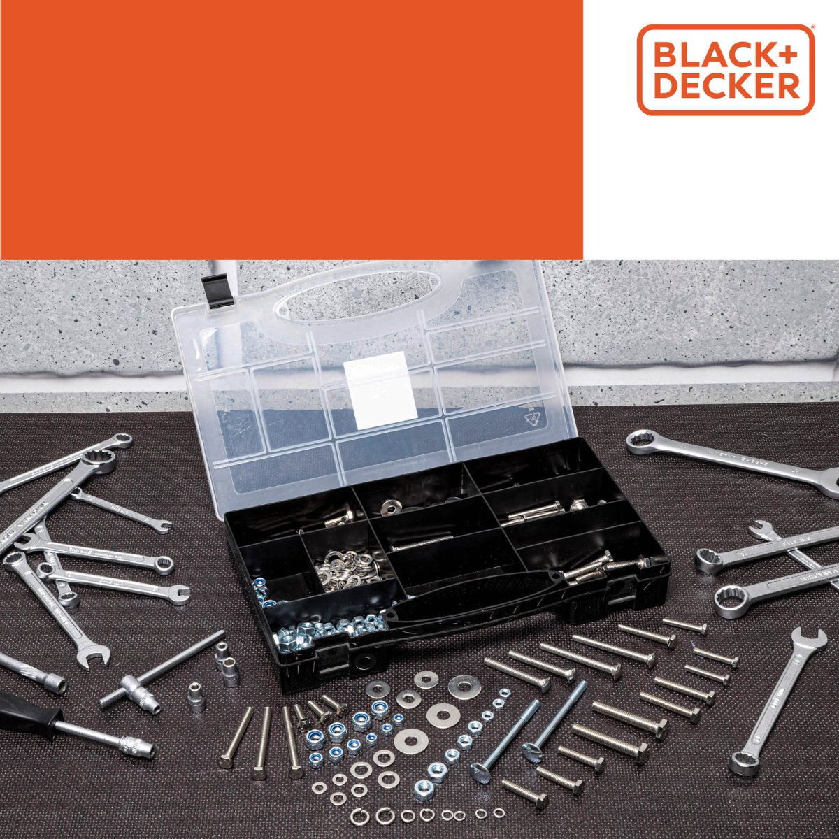 BLACK+DECKER BOUTEN & MOEREN SET 450 STUKS RVS GESORTEERD - Tuincentrum Lopik