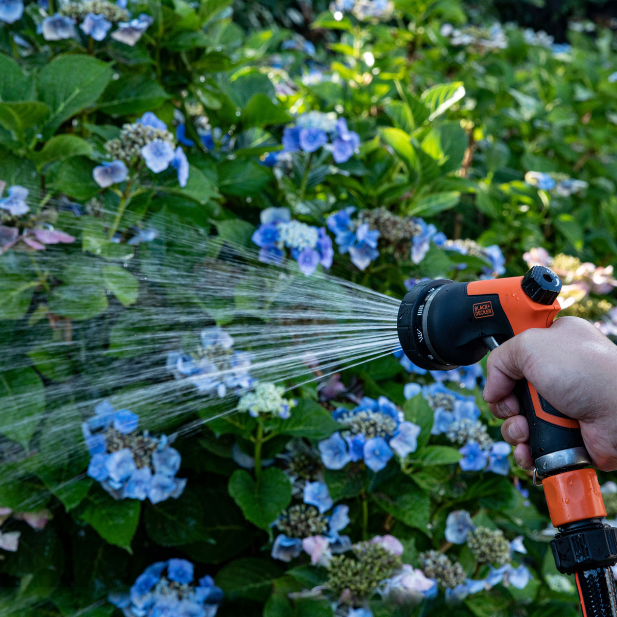 BLACK+DECKER TUINSPUITPISTOOL 10 SPROEIPATRONEN - Tuincentrum Lopik