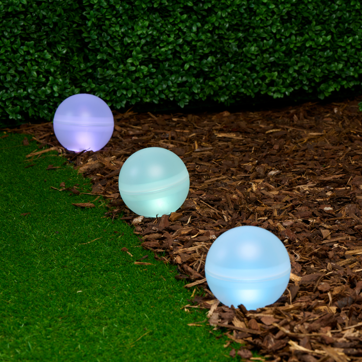 GRUNDIG SOLAR LICHTSNOER 5 BALLEN KLEURWISSELEND - Tuincentrum Lopik