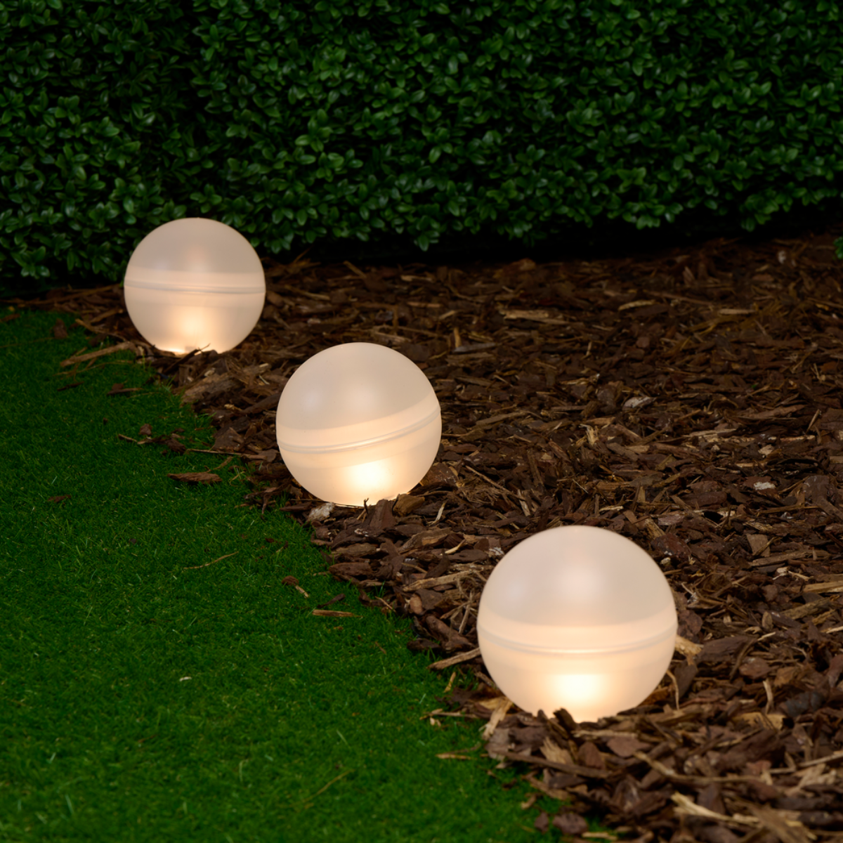 GRUNDIG SOLAR LICHTSNOER 5 BALLEN KLEURWISSELEND - Tuincentrum Lopik