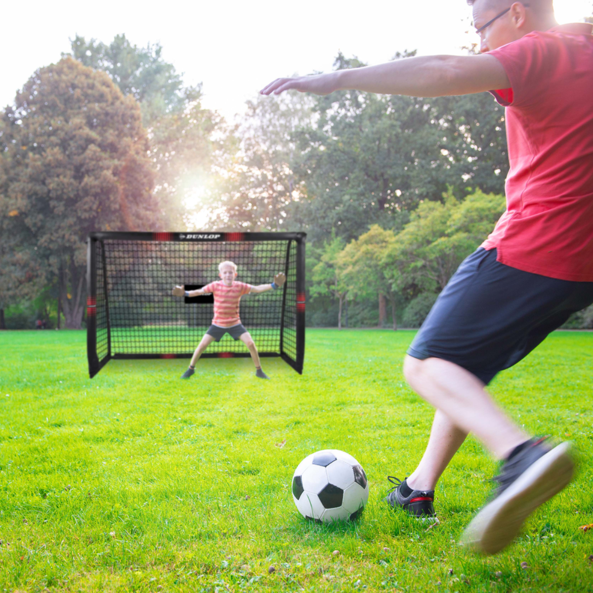 DUNLOP SOCCER GOAL 180X120X60CM VOETBALDOEL STAAL MET NET - Tuincentrum Lopik