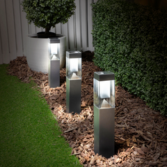 GRUNDIG SOLAR TUINLAMP KOEL WIT 6,5 X 34 CM - Tuincentrum Lopik