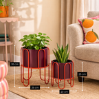 MICA DECORATIONS DIONE BLOEMPOT OP STANDAARD DONKERROOD IJZER SET VAN 2 - Tuincentrum Lopik