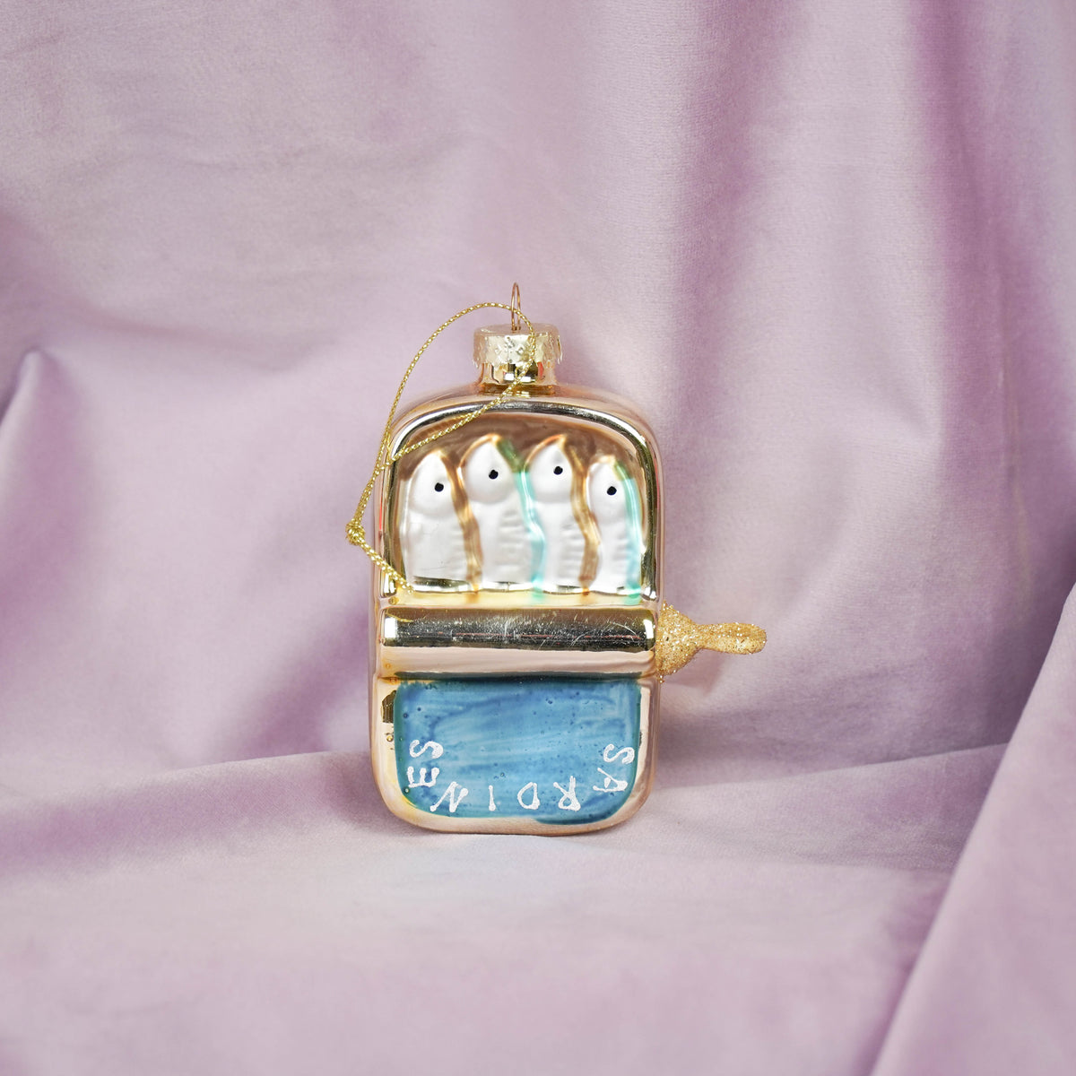 HOUSEVITAMIN KERSTHANGER SARDINES GLAS BLAUW/GOUD 10 CM