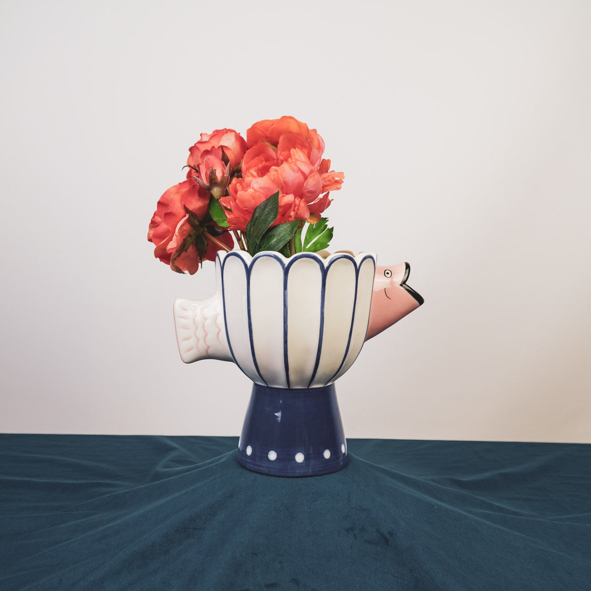 HOUSEVITAMIN VAAS VIS DOLOMIET BLAUW/WIT/ROZE 21 CM