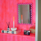 HOUSEVITAMIN WANDSPIEGEL WAVEY MDF NEONROZE 33 × 43 CM