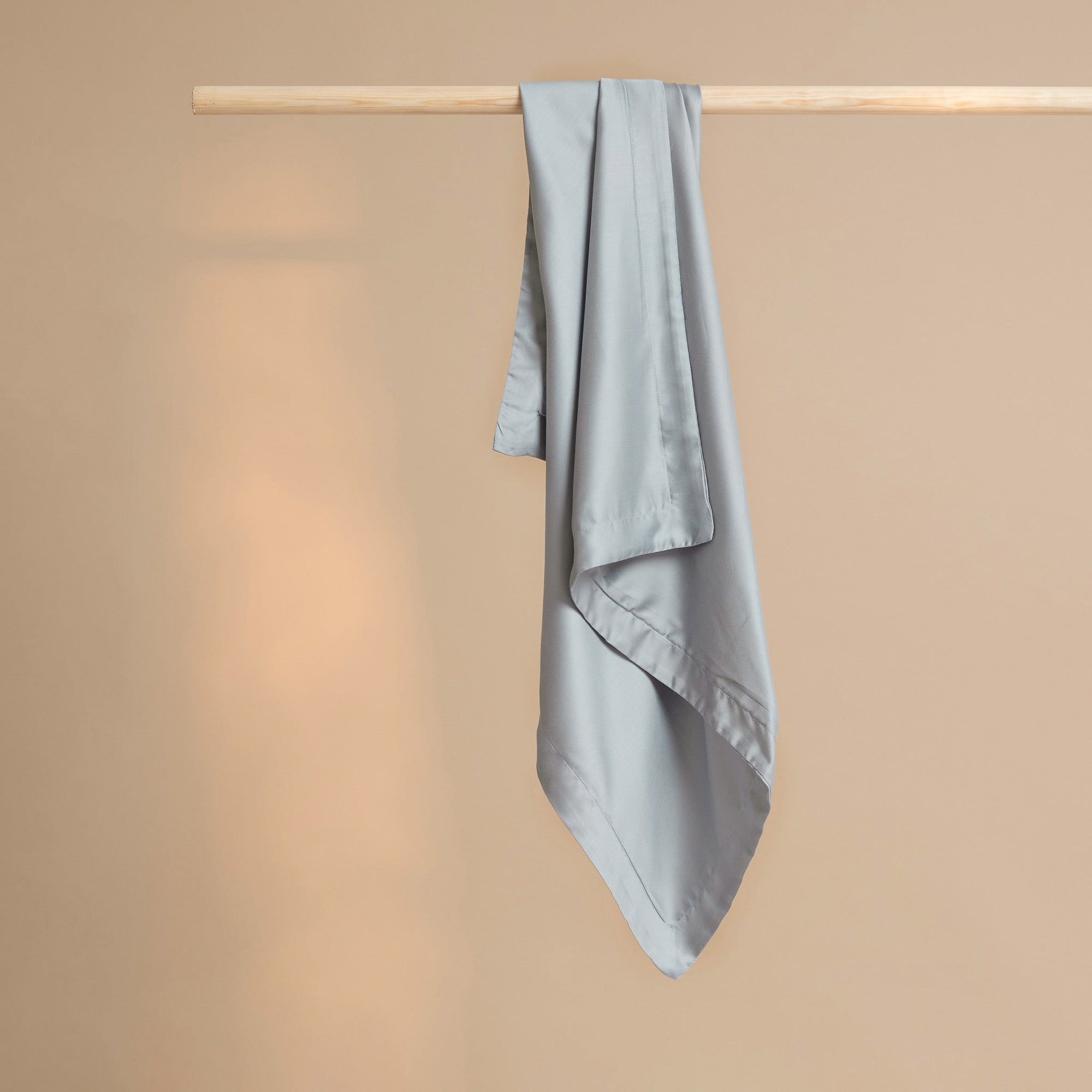 Coco & Cici - Tencel Sateen Kussensloop 70 x 60 cm - Kussenhoes - Lyocell - Extra Zacht & 100% Natuurlijk - Grijs Blauw - Tuincentrum Lopik