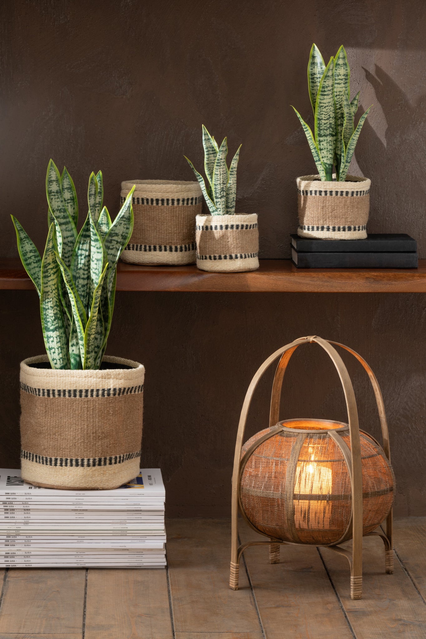 J-LINE KUNSTPLANT SANSEVIERIA IN PVC POT GROEN SMALL - Tuincentrum Lopik