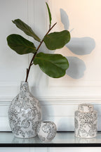 J-LINE VASE ZEN ROND PORSELEIN WIT/ZWART - Tuincentrum Lopik