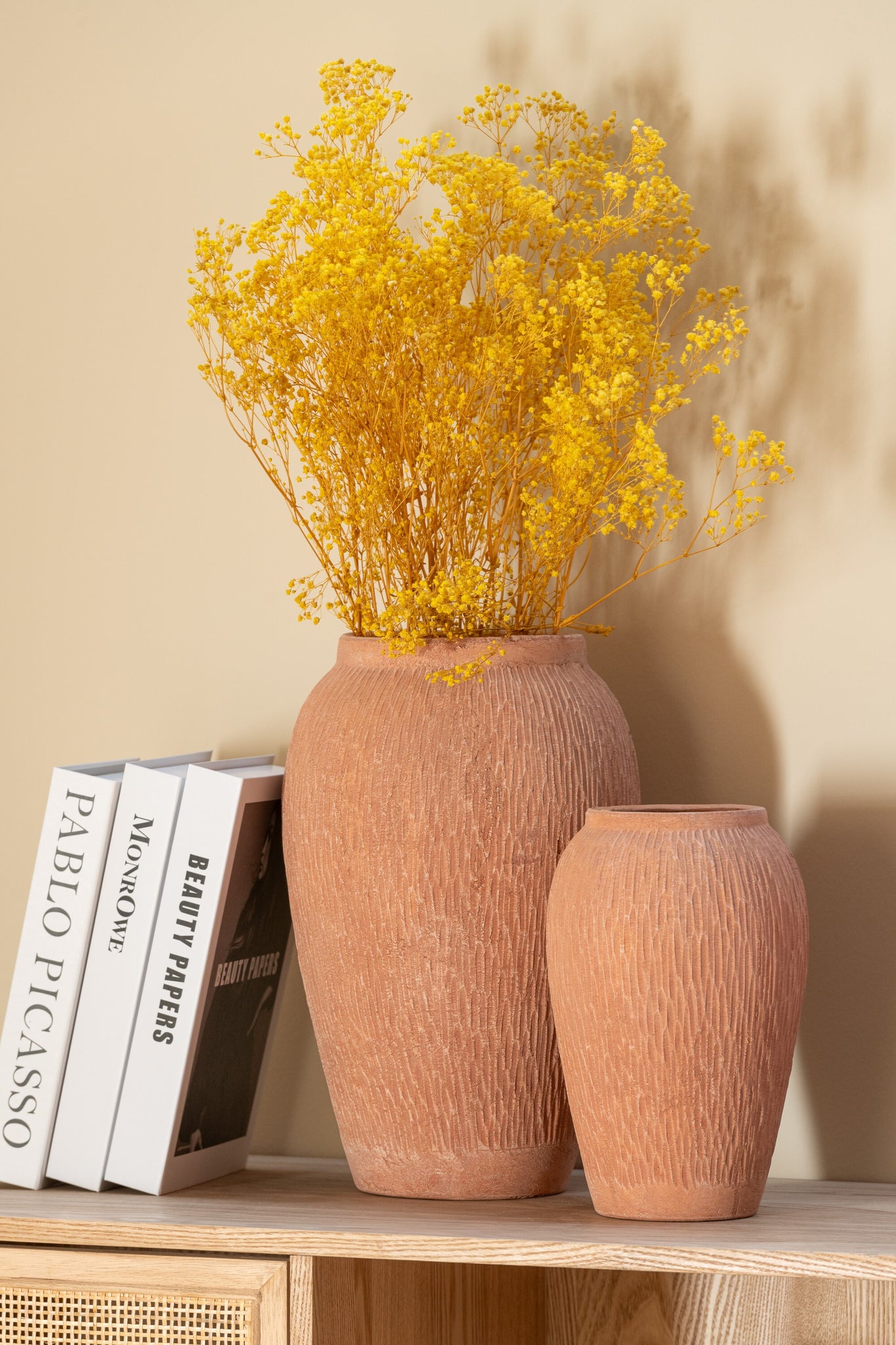J-LINE VAAS KAIA – TERRACOTTA BRUIN SMALL - Tuincentrum Lopik