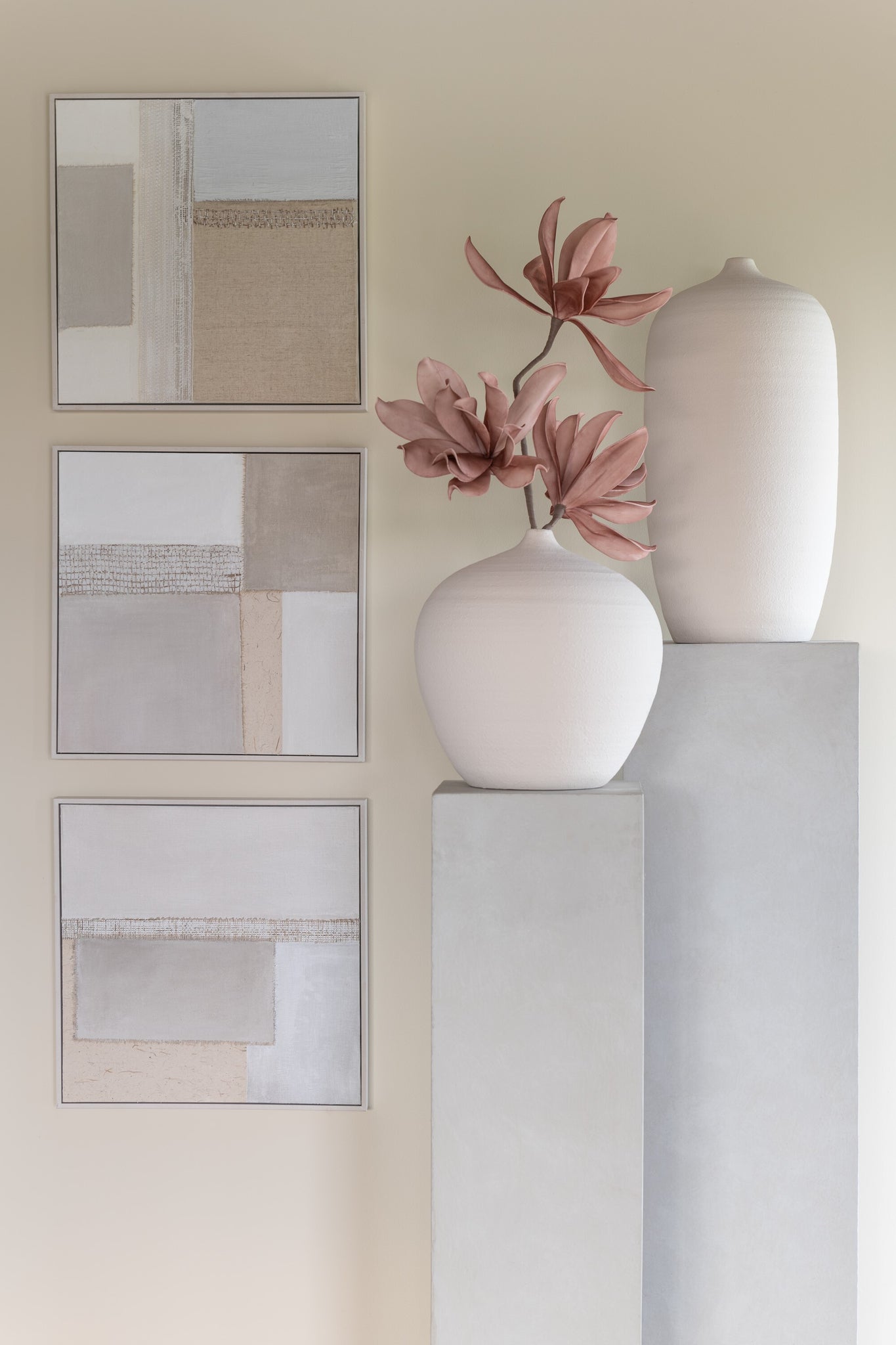 J-LINE VASE BOTTLE CASSIA CLAY WHITE