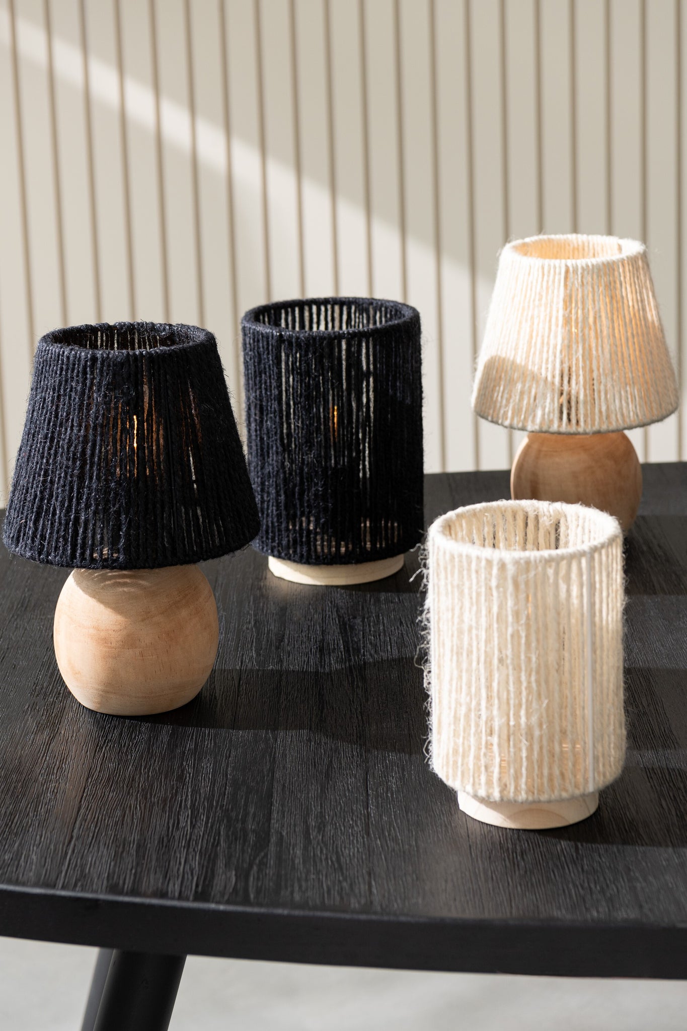 J-LINE TAFELLAMP LED CILINDRISCH METAAL/KATOEN ZWART KLEIN - Tuincentrum Lopik