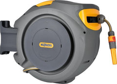  AUTO REEL WANDSLANGBOX + 30 M SLANG, KOPPELINGEN EN TUINSPUIT