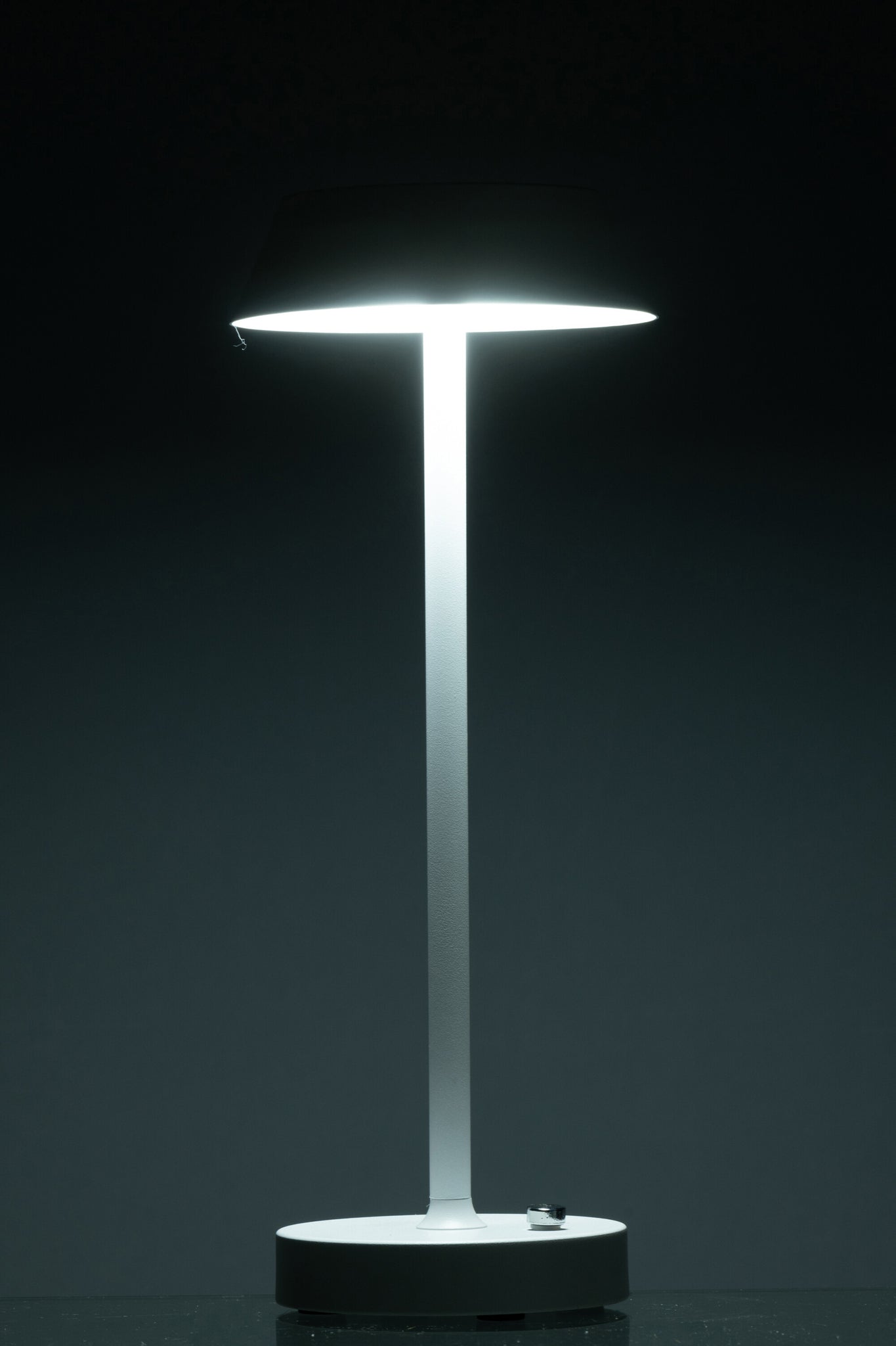 J-LINE TAFELLAMP NOÉ METAAL WIT LED - Tuincentrum Lopik