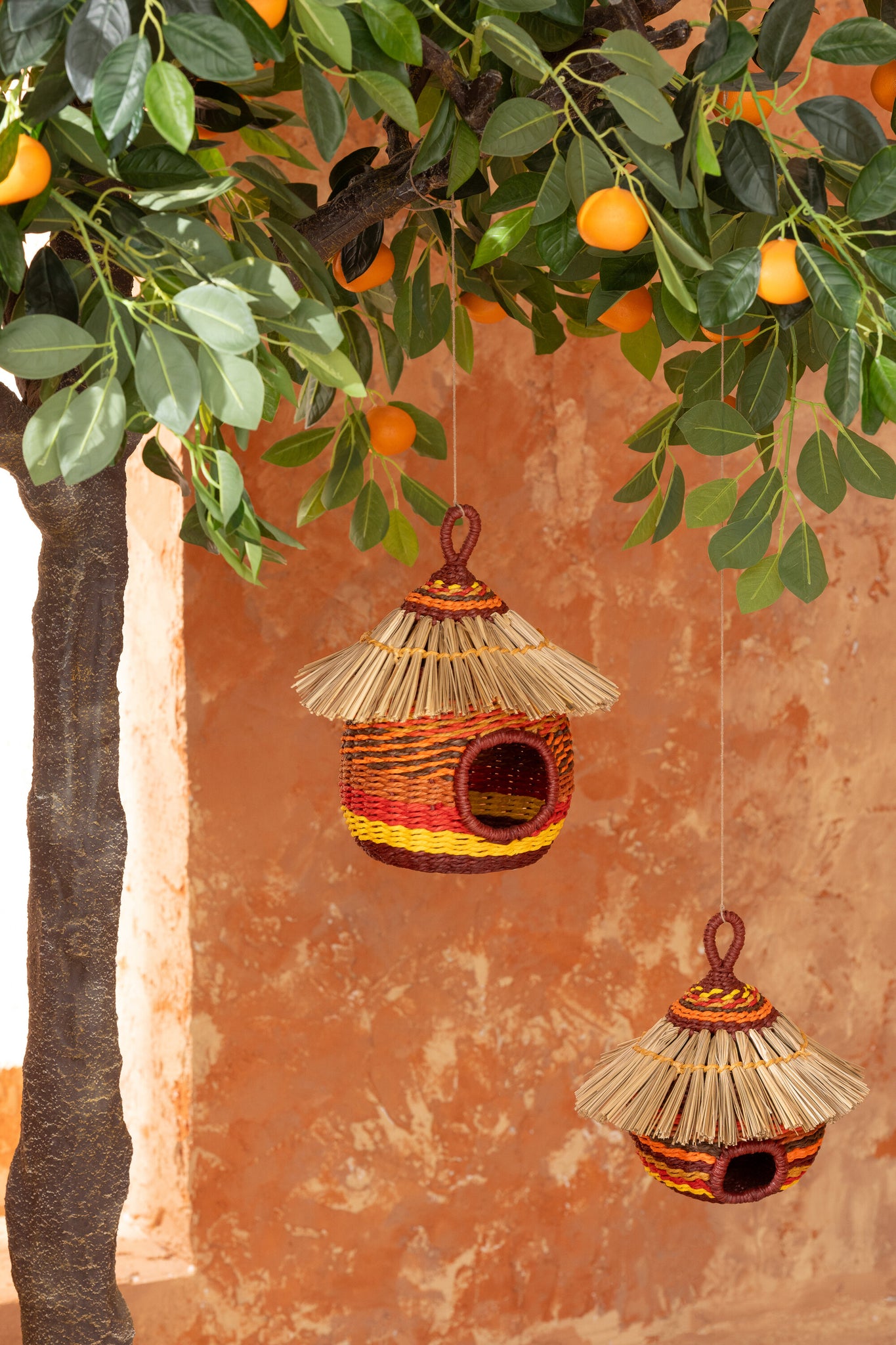 J-LINE VOGELHUISJE GESTREEPT PAPIER TERRACOTTA/ORANJE KLEIN - Tuincentrum Lopik