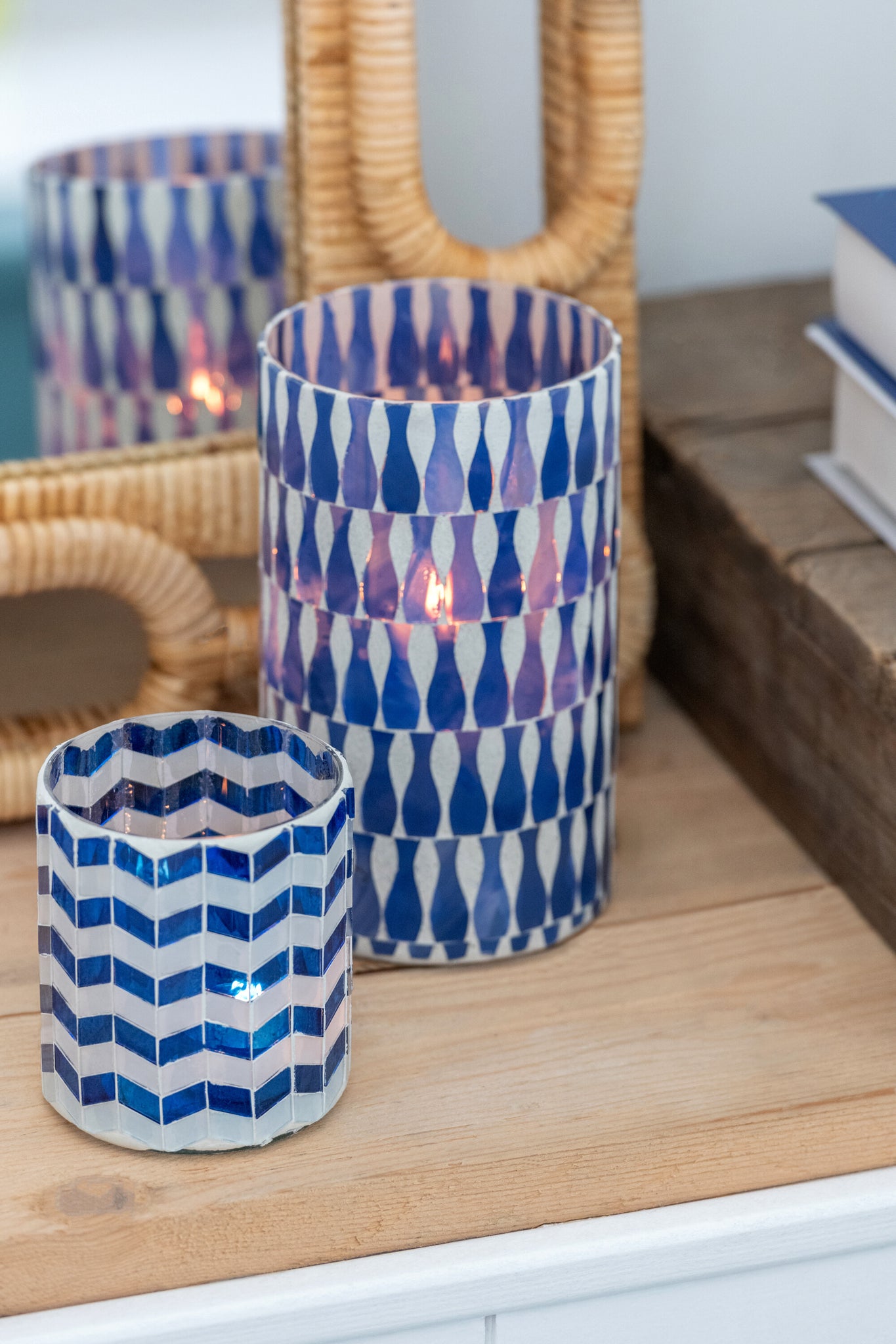 J-LINE CANDLE HOLDER GLASS BLUE/WHITE LARGE - Tuincentrum Lopik