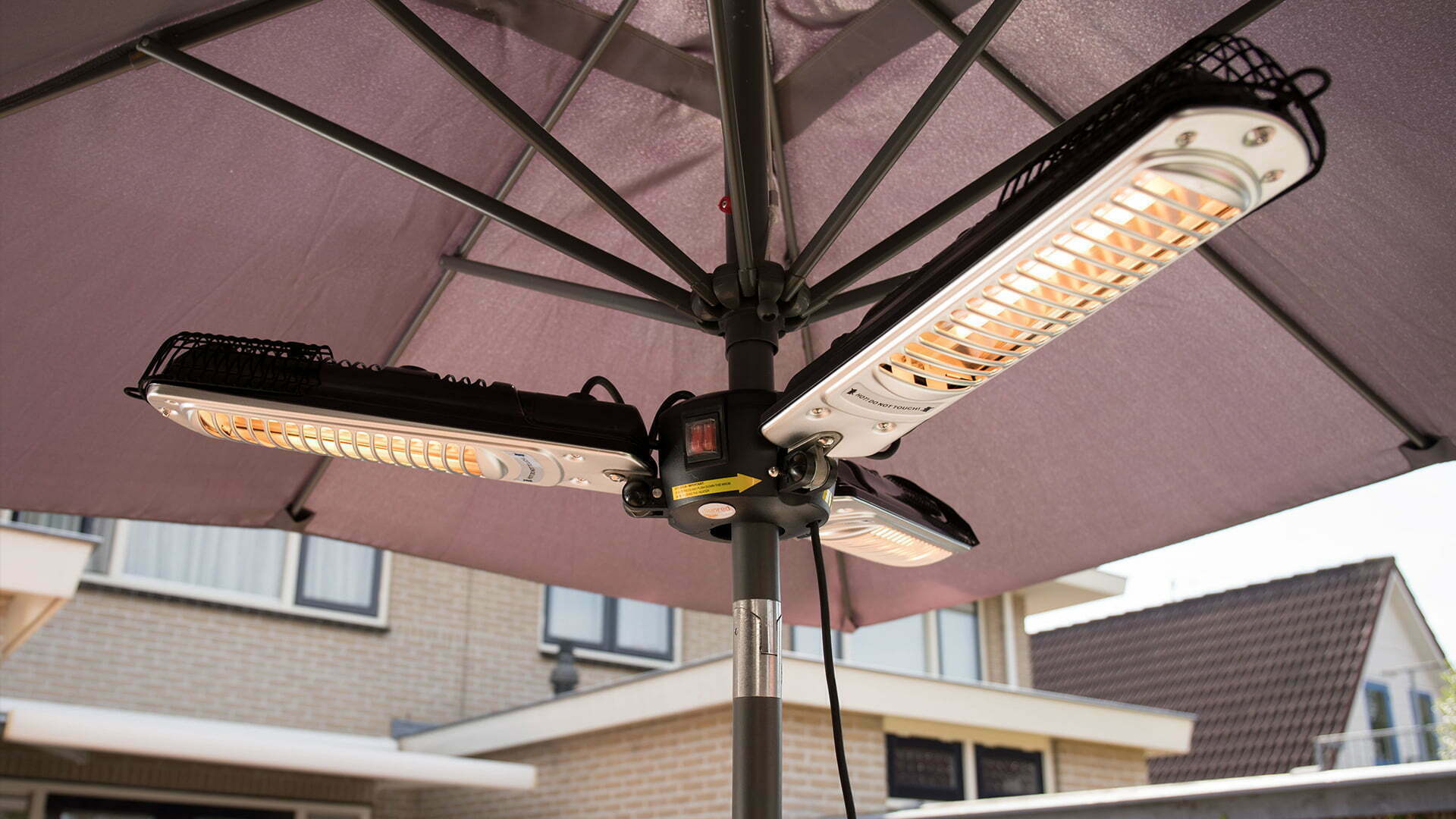 SUNRED BRIGHT PARASOL ZWART 2000 WATT