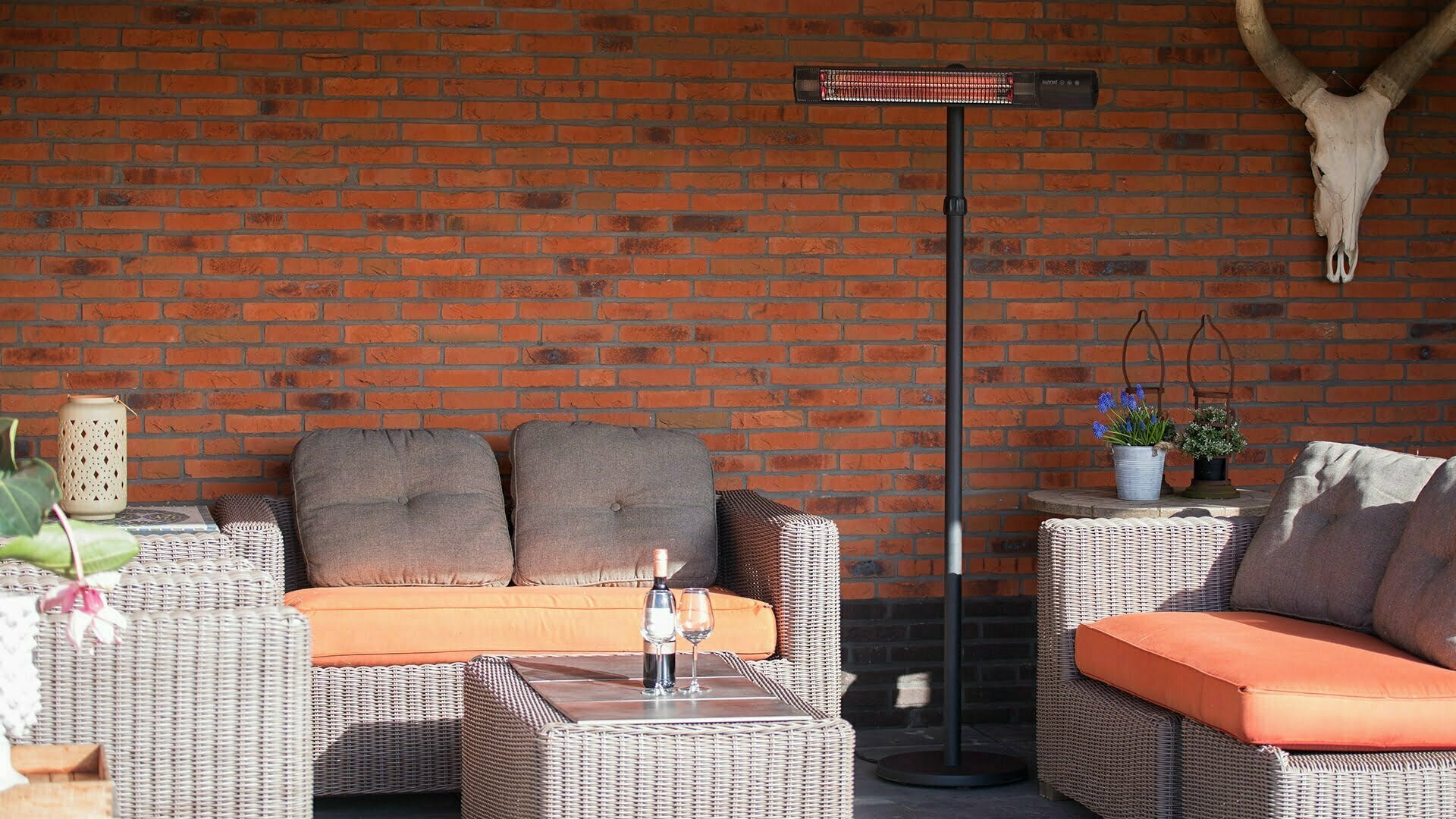 SUNRED DARK STAAND ZWART 2500 WATT