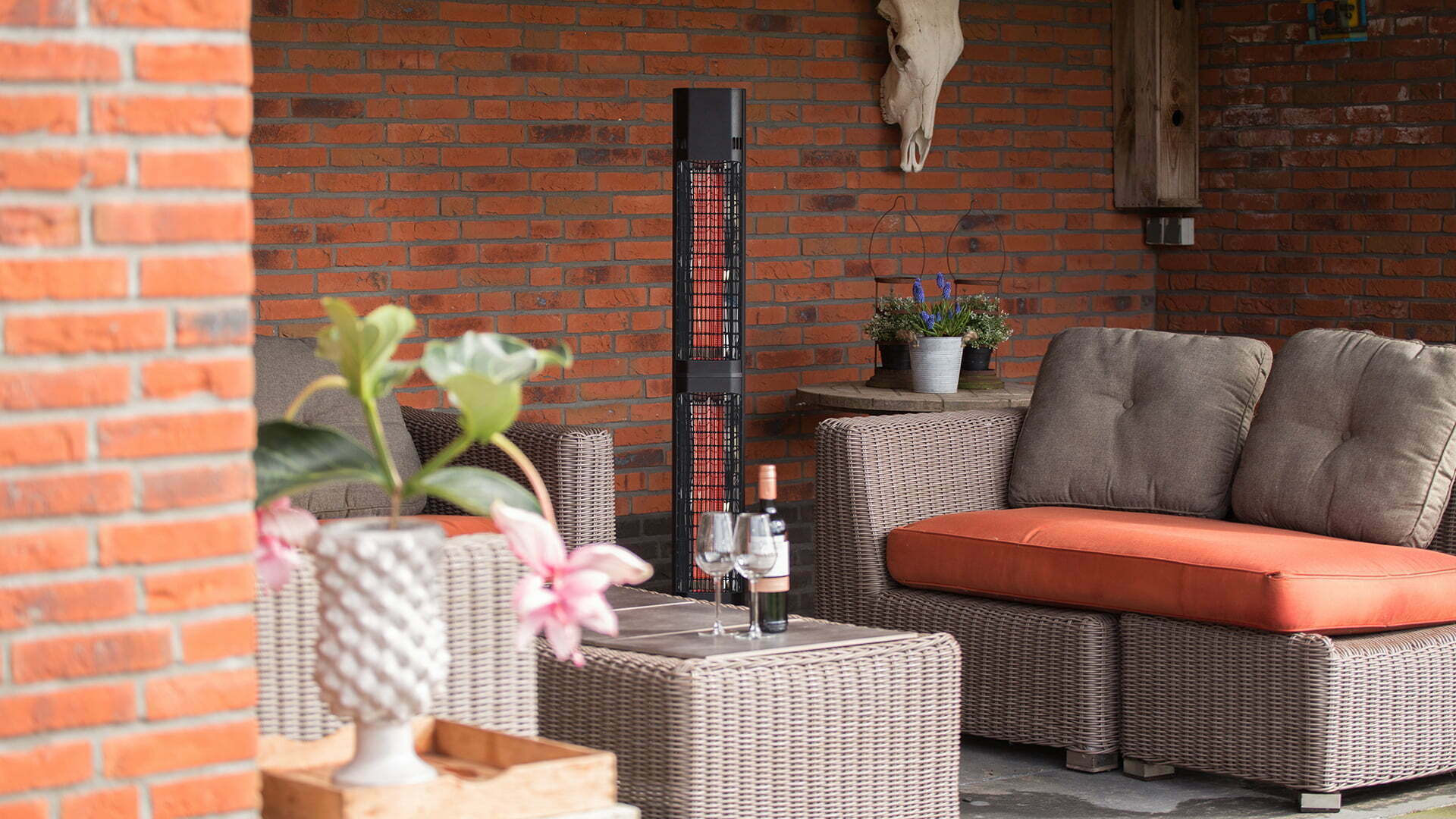 SUNRED VALENCIA LOUNGE DARK STAAND TERRASVERWARMER ZWART 3000W RD-DARK-3000L