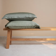 Coco & Cici - Bamboe Kussensloop 80 x 80 cm - Kussenhoes - Olijfgroen - 100% Eco Bamboe - Volant 2 cm - 1 stuk - Tuincentrum Lopik