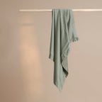 Coco & Cici - Bamboe Kussensloop 80 x 80 cm - Kussenhoes - Olijfgroen - 100% Eco Bamboe - Volant 2 cm - 1 stuk - Tuincentrum Lopik
