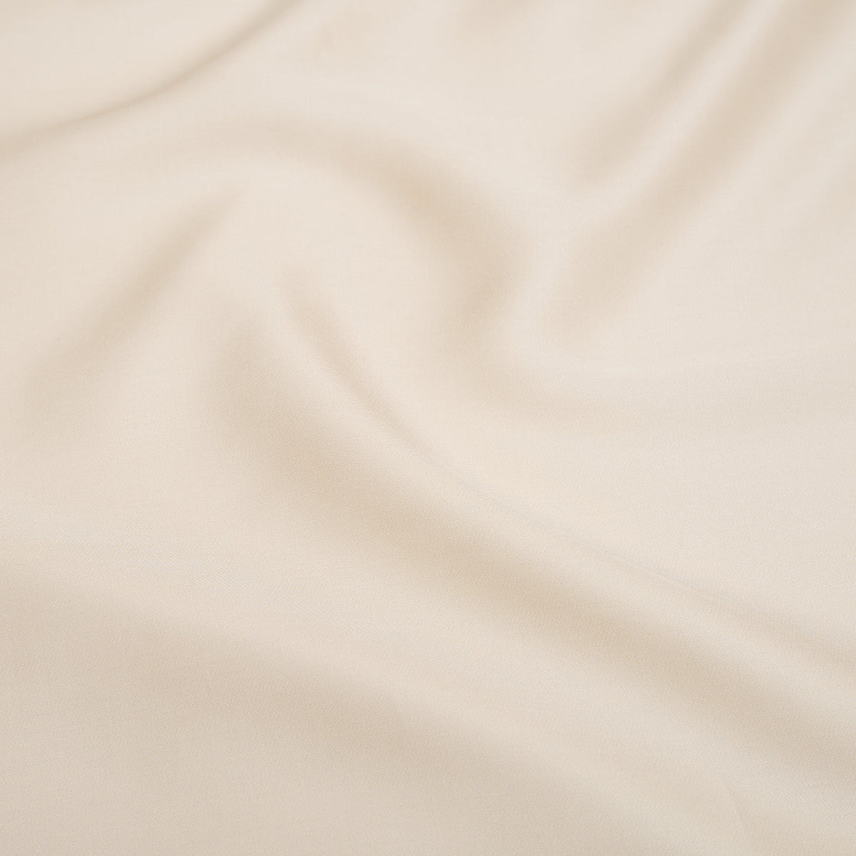 COCO & CICI - TENCEL SATEEN KUSSENSLOOP WIT ZAND