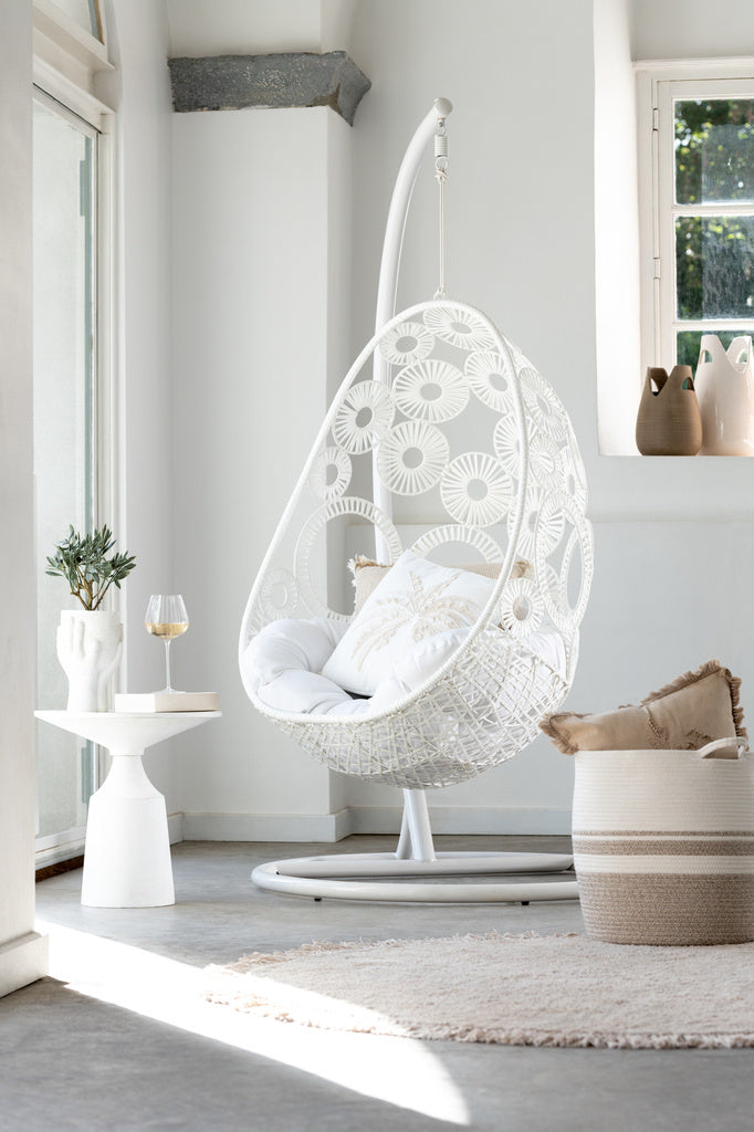 J-LINE HANGSTOEL + KUSSENS BULA METAAL/RIET WIT 