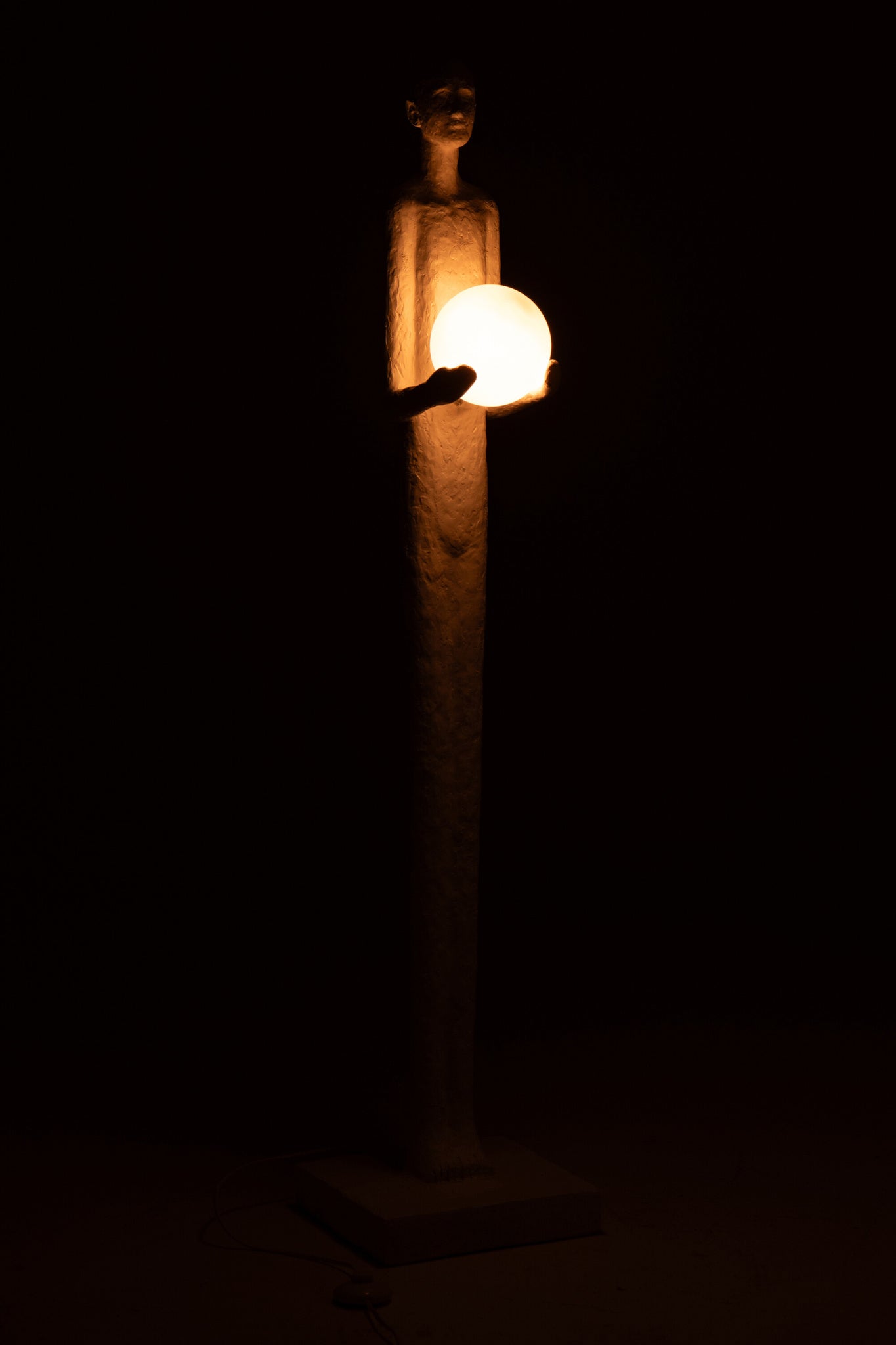 Vloerlamp figuur polyresin wit
