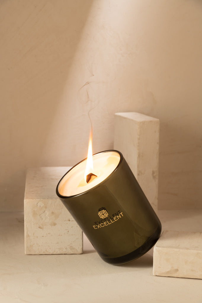 J-LINE SCENTED CANDLE EXCELLENT BERGAMOT WOOD GROEN SMALL - 50U