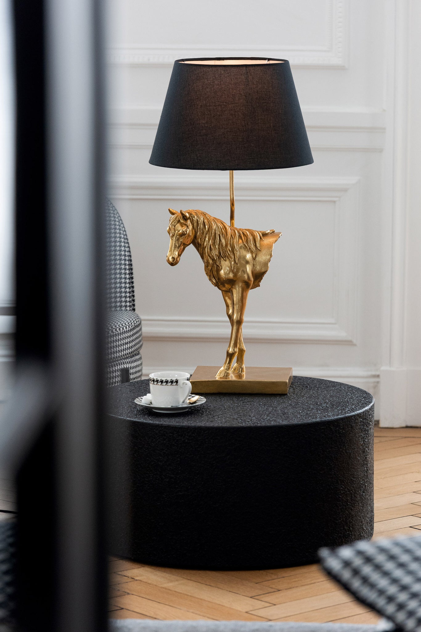 Tafellamp paard, vooraanzicht, polyresin, goudkleurig/zwart