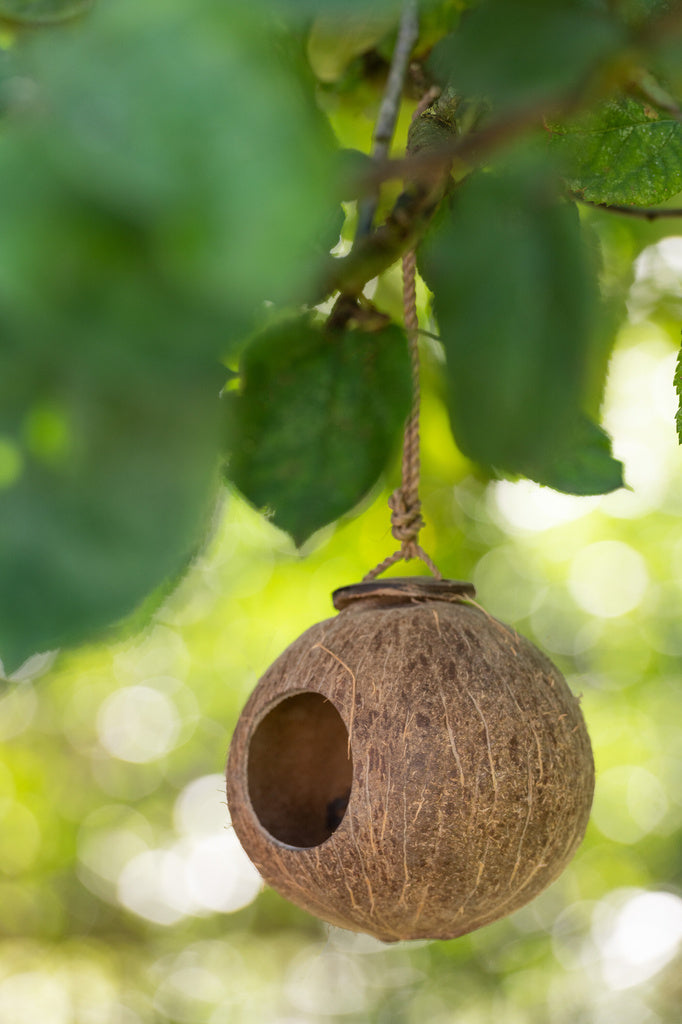 J-Line Kokosnoot Huis Bruin Naturel Groot – Natuurlijke Schuilplaats voor Tuinvogels