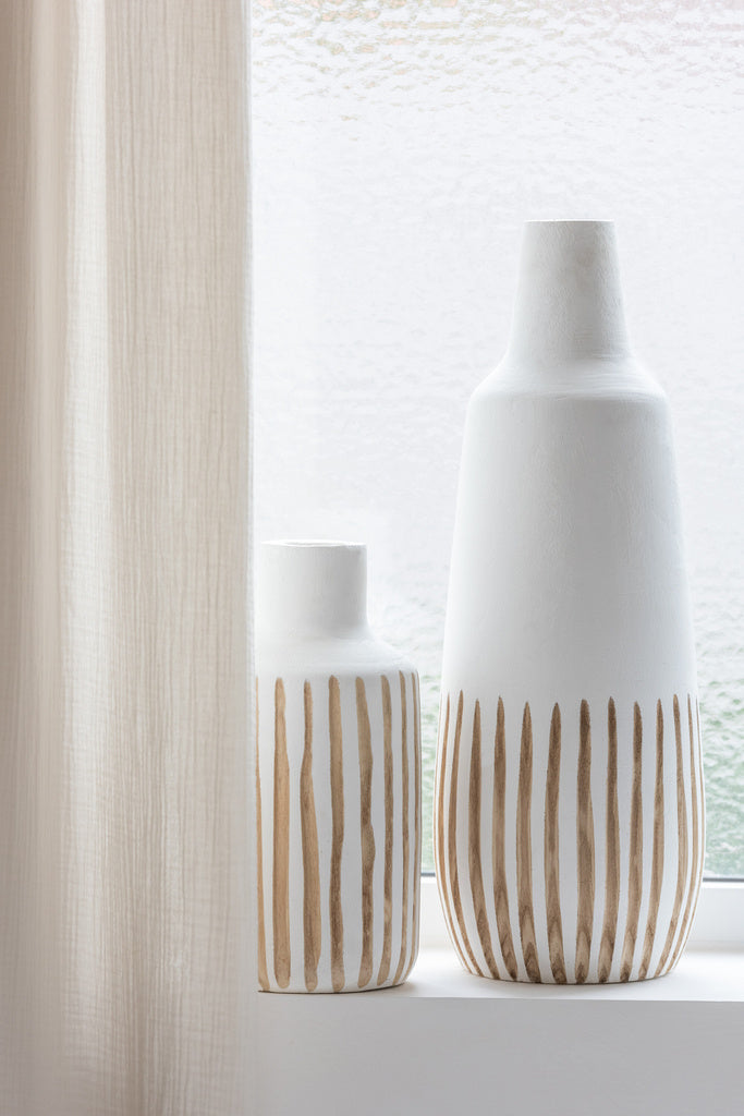 J-LINE VAZE YING – HOUT WIT LARGE