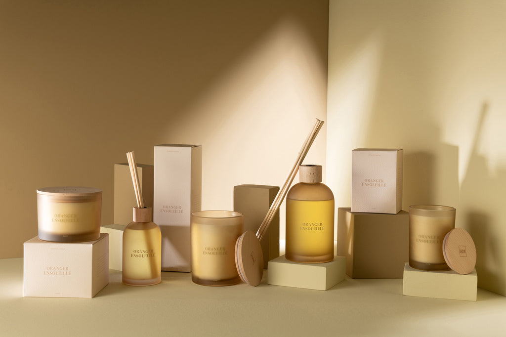 J-Line  Scented Candle Accords Essentiels Oranger Ensoleillé-38H