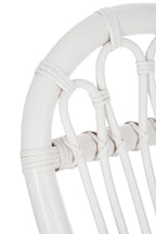Witte rotan schommelstoel