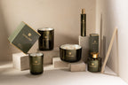 J-LINE SCENTED CANDLE EXCELLENT BERGAMOT WOOD GROEN SMALL - 50U